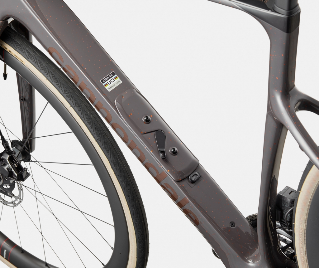 Synapse Carbon 2 SmartSense (CPO)